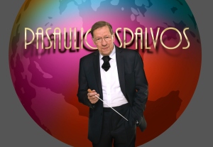 PASAULIO SPALVOS